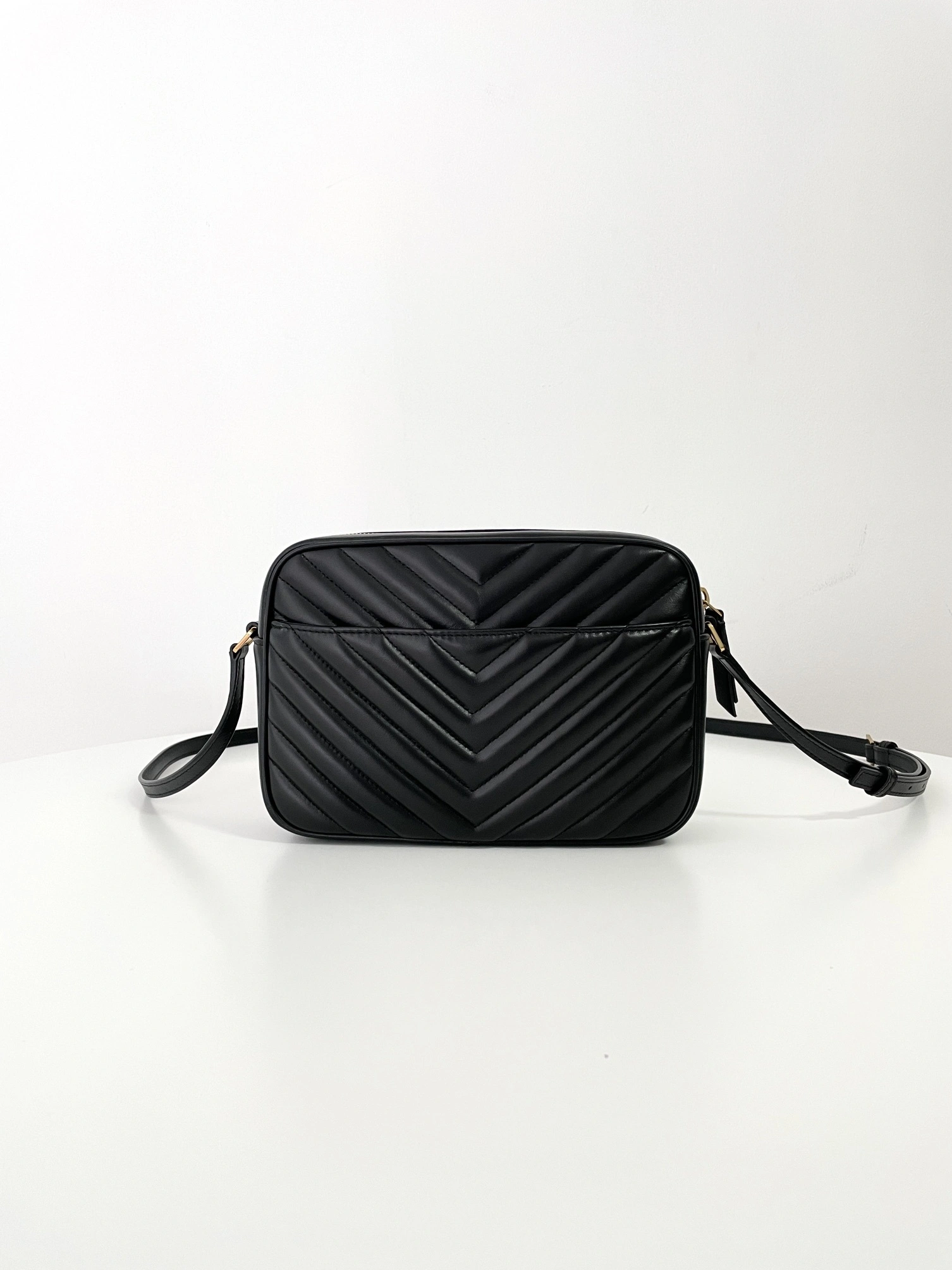 MOMO-- Yv5s 761554DV7071000 high quality version Calfskin item:D-B000L0508
