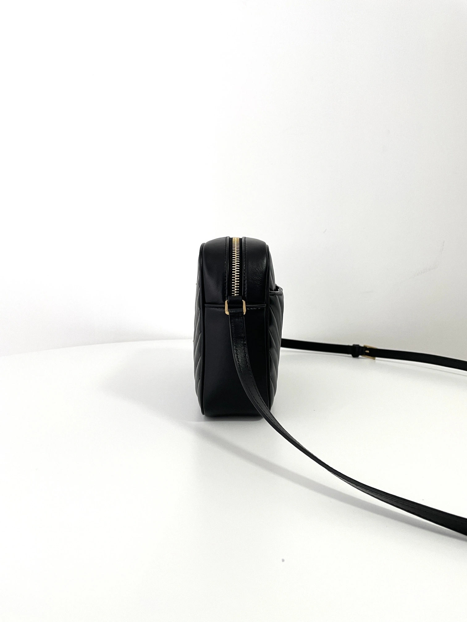 MOMO-- Yv5s 761554DV7071000 high quality version Calfskin item:D-B000L0508