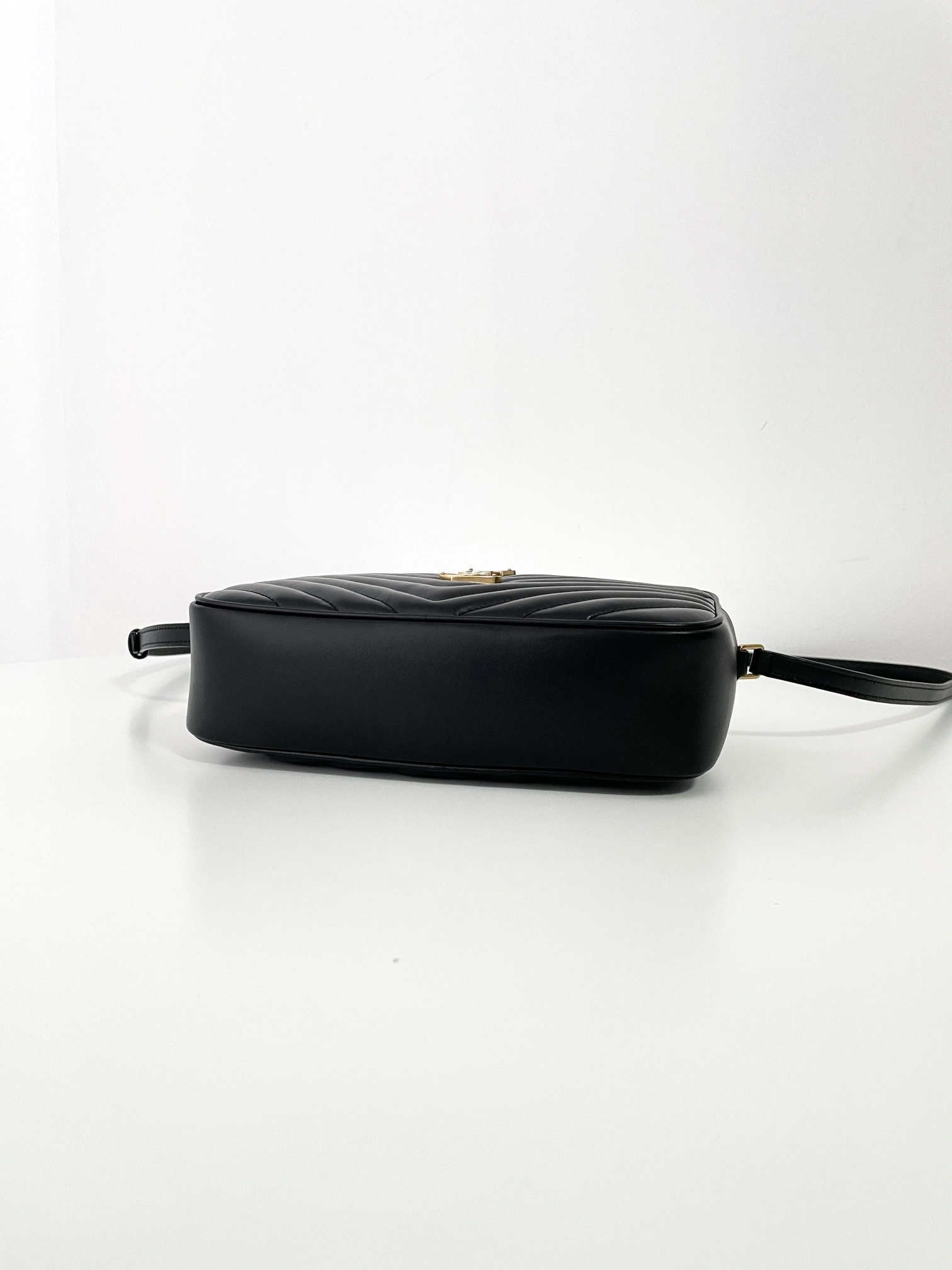 MOMO-- Yv5s 761554DV7071000 high quality version Calfskin item:D-B000L0508