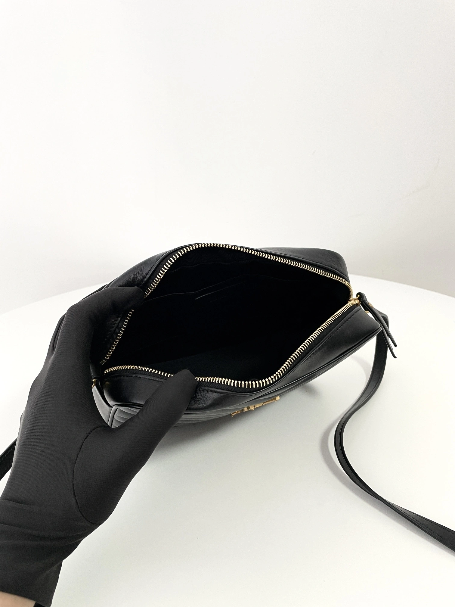 MOMO-- Yv5s 761554DV7071000 high quality version Calfskin item:D-B000L0508