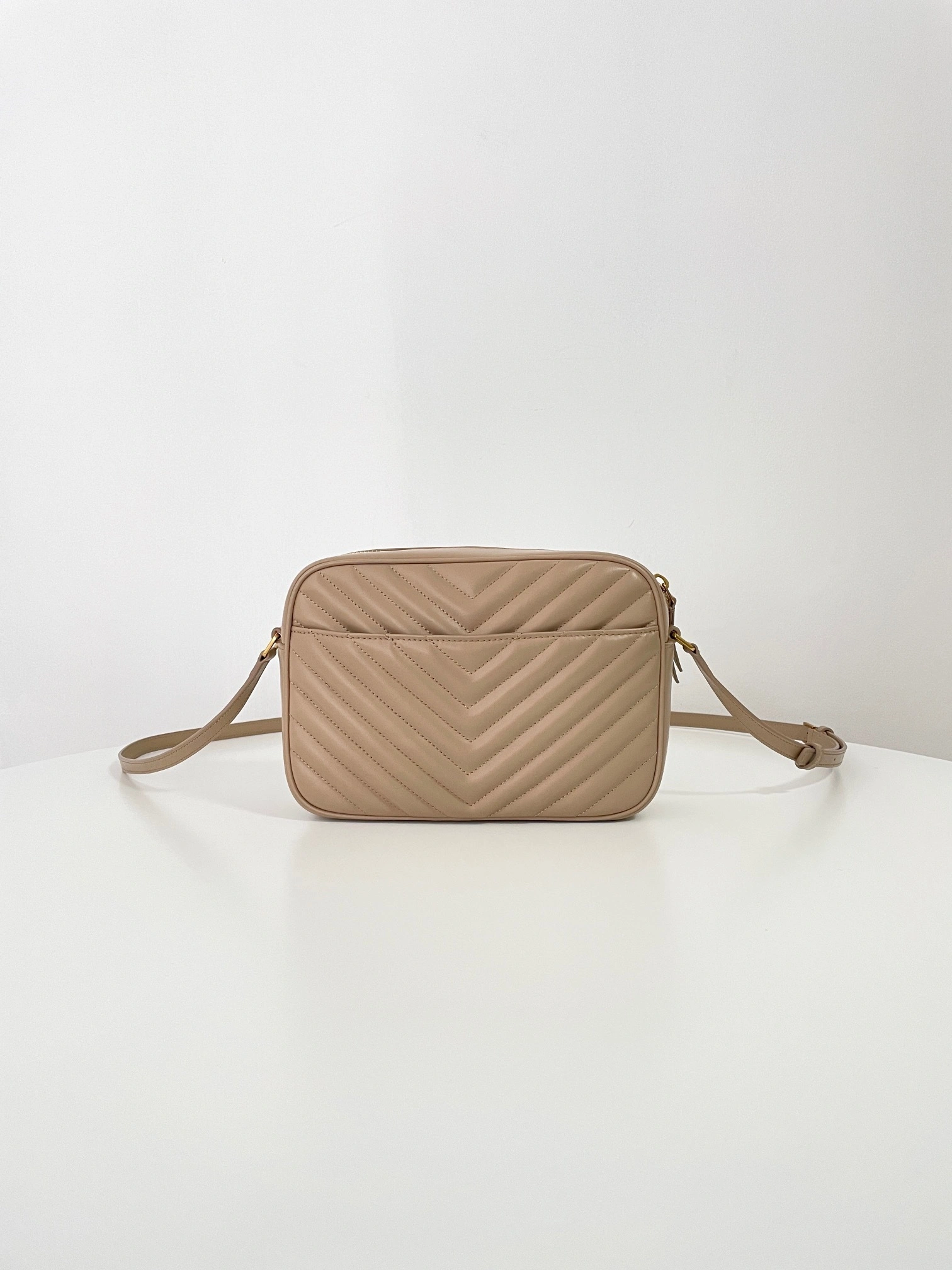 MOMO-- Yv5s 761554DV7072721 high quality version Calfskin item:D-B000L0511