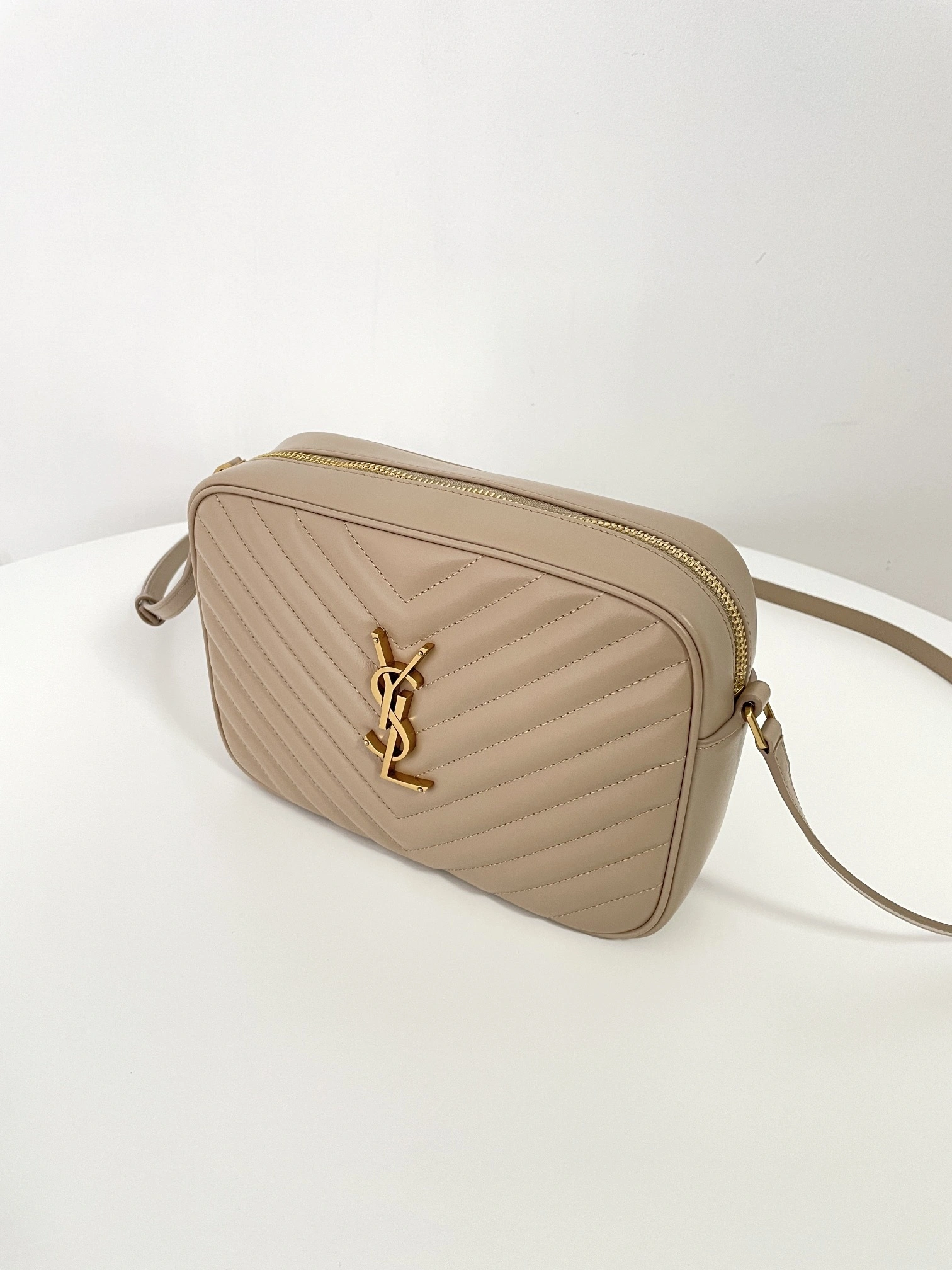 MOMO-- Yv5s 761554DV7072721 high quality version Calfskin item:D-B000L0511