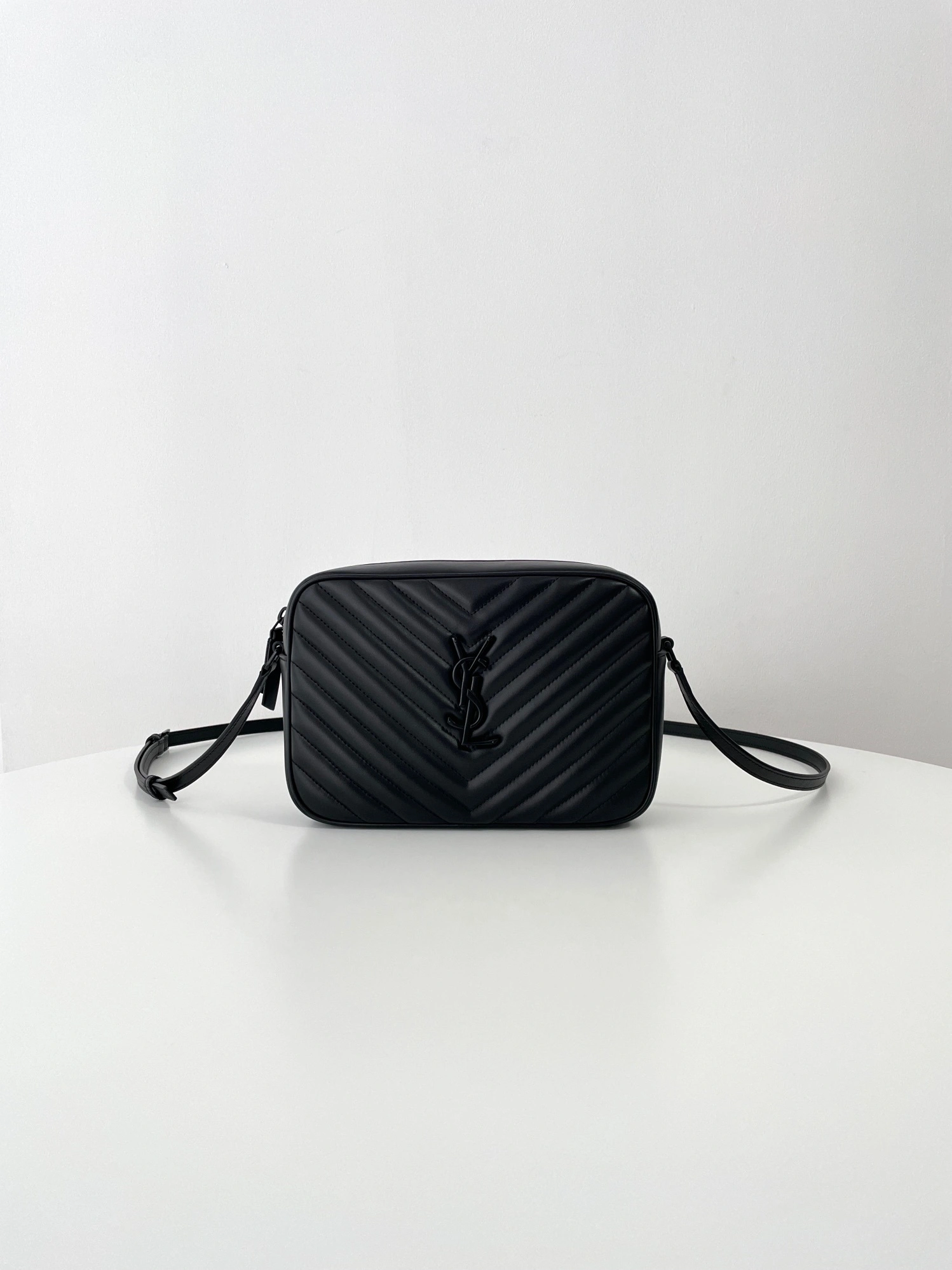&MOMO-- Yv5s 761554DV7081000 high quality version Calfskin item:D-B000L0512