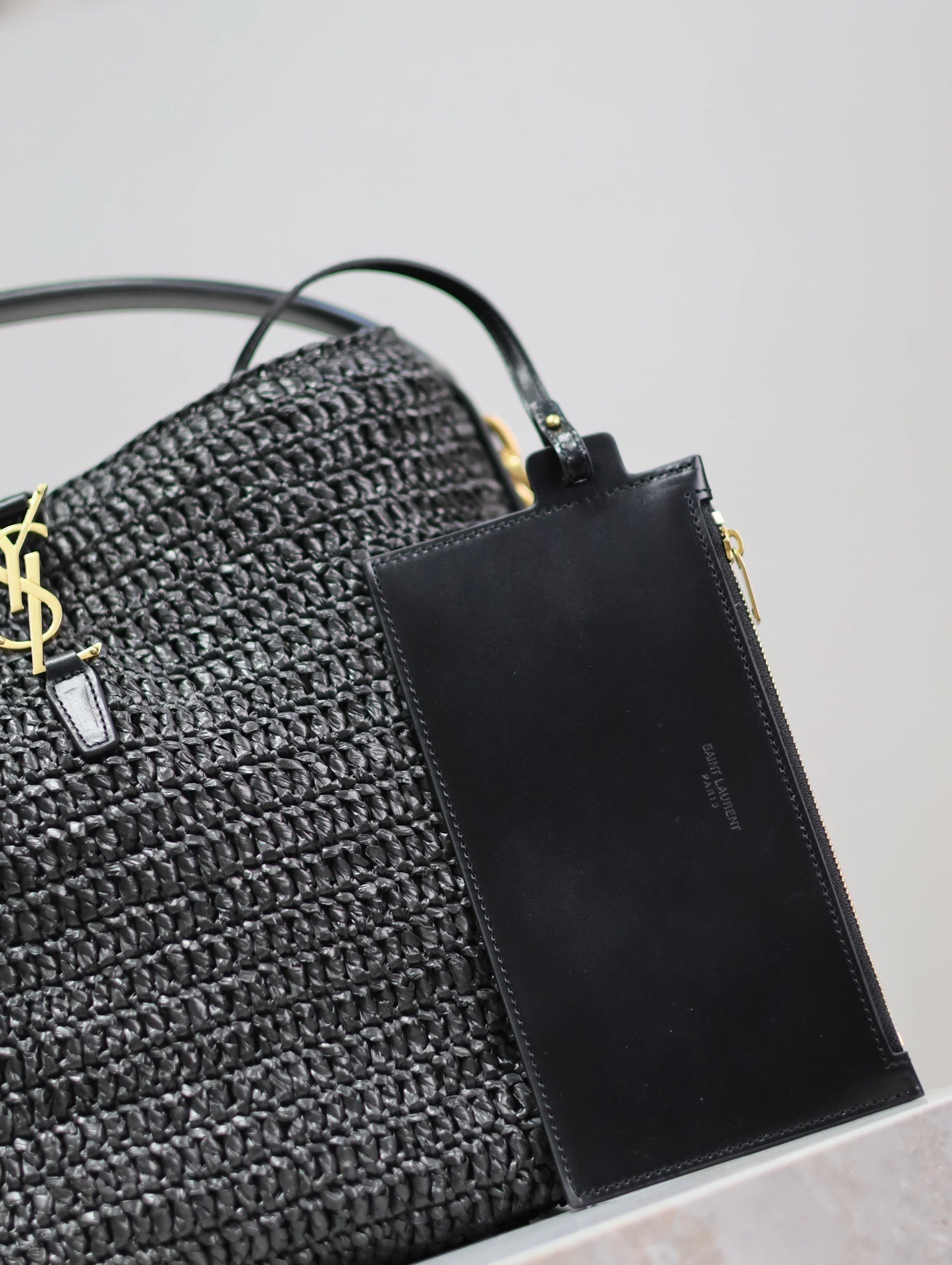 MOMO-- Yv5s 773991GAAEC1000 high quality version cowhide item:D-B597L0563