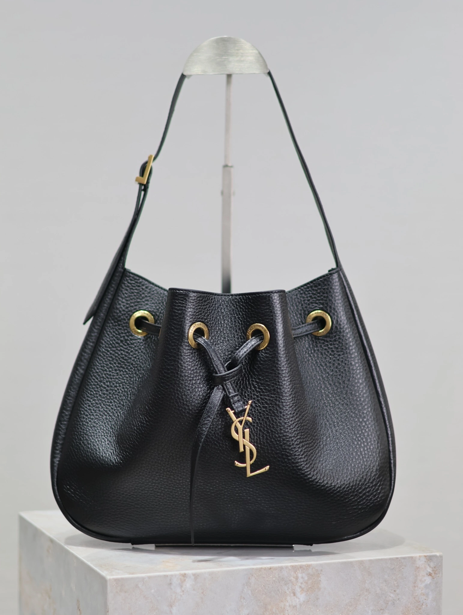 MOMO-- Yv5s 796626AADUU1000 high quality version cowhide item:D-B000L0567