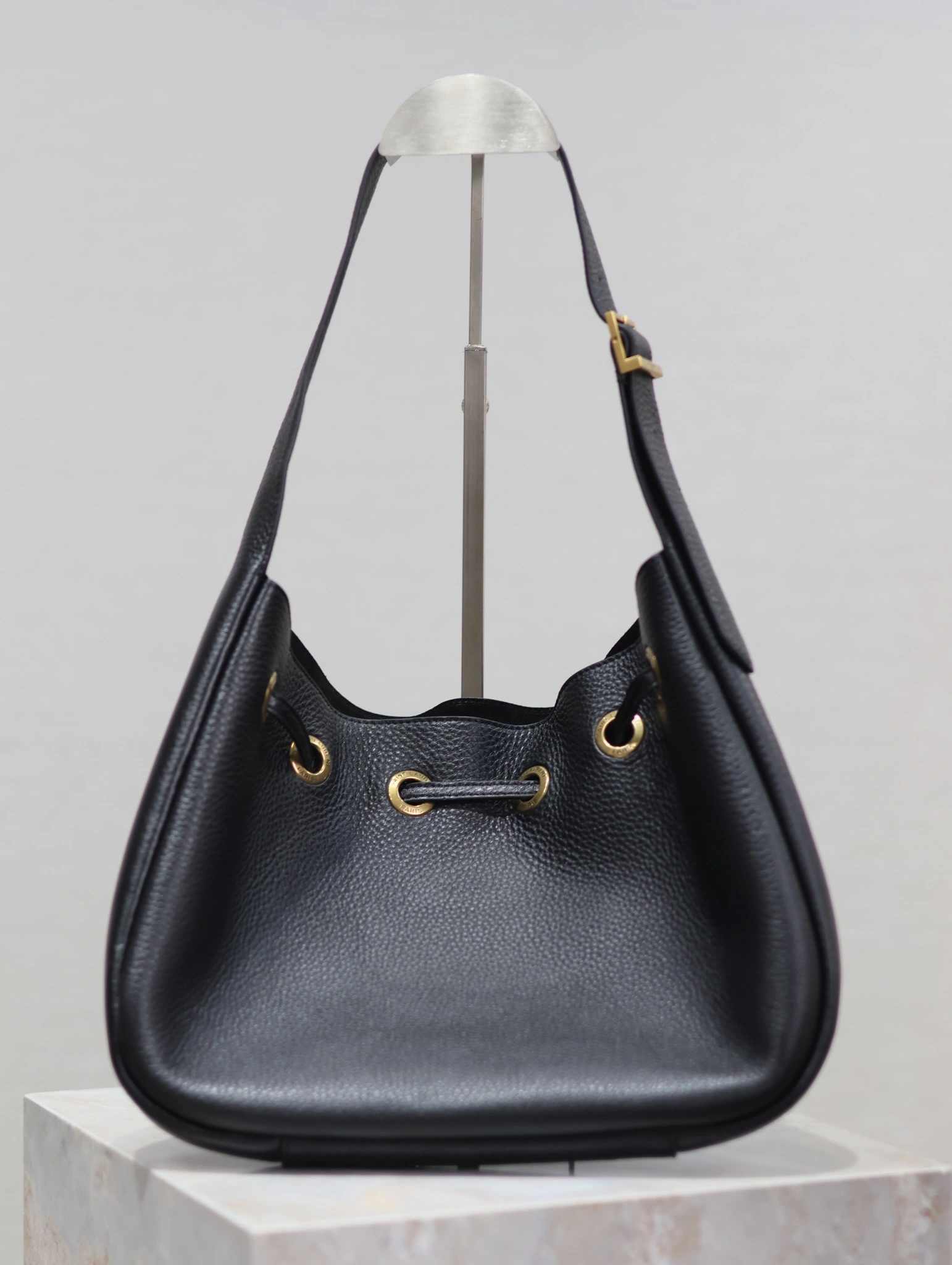 MOMO-- Yv5s 796626AADUU1000 high quality version cowhide item:D-B000L0567