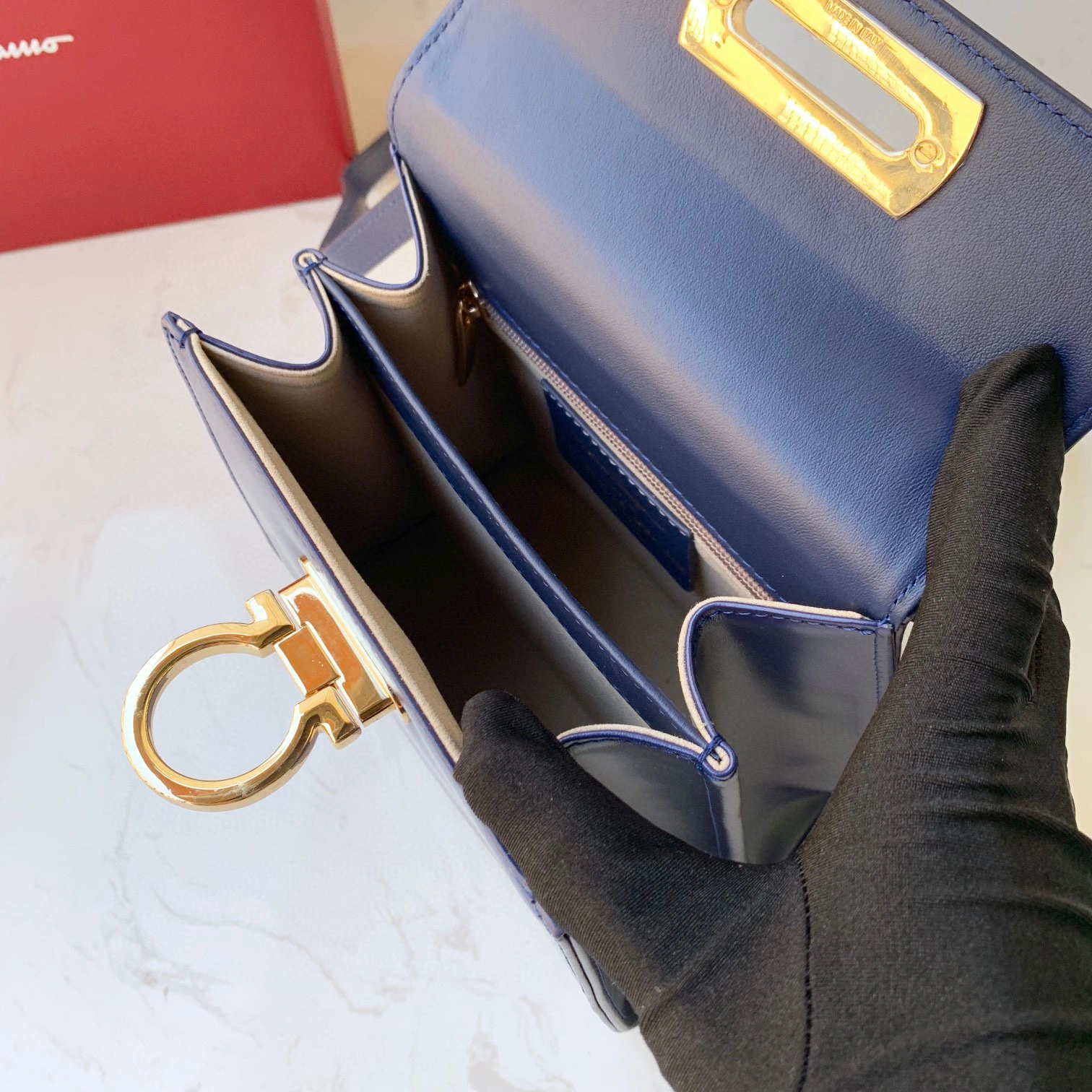 MOMO---box Gancino high quality version item : 007B00K2510