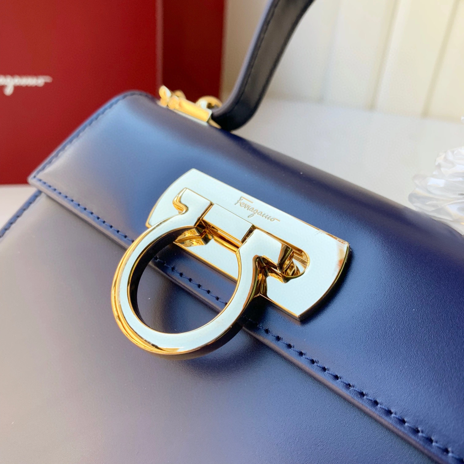 MOMO---box Gancino high quality version item : 007B00K2510