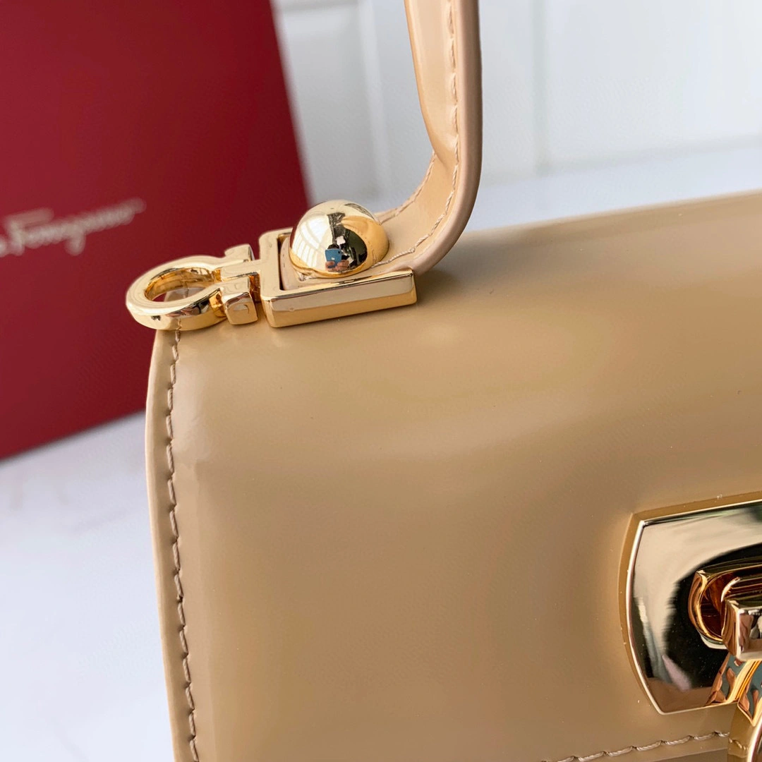MOMO---box Gancino high quality version item : 007B00K2511