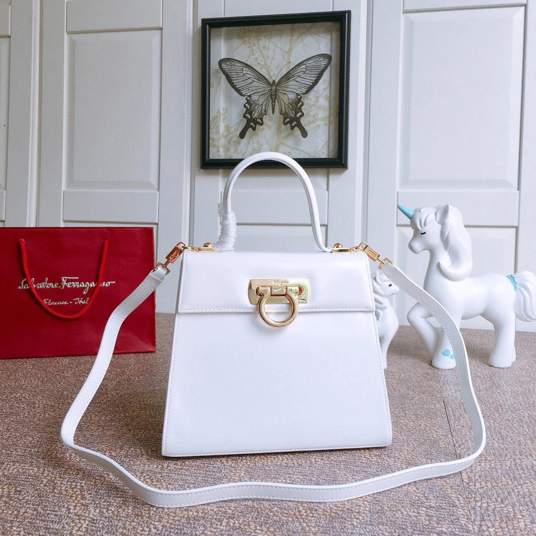 MOMO---box Gancino high quality version item : 007B00K2515