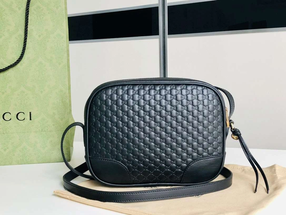 *MOMO-- cowhide 449413 item :063B00E2439