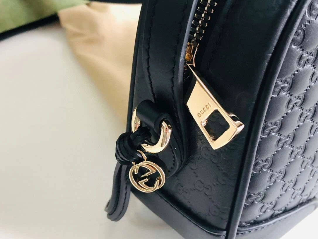 *MOMO-- cowhide 449413 item :063B00E2439