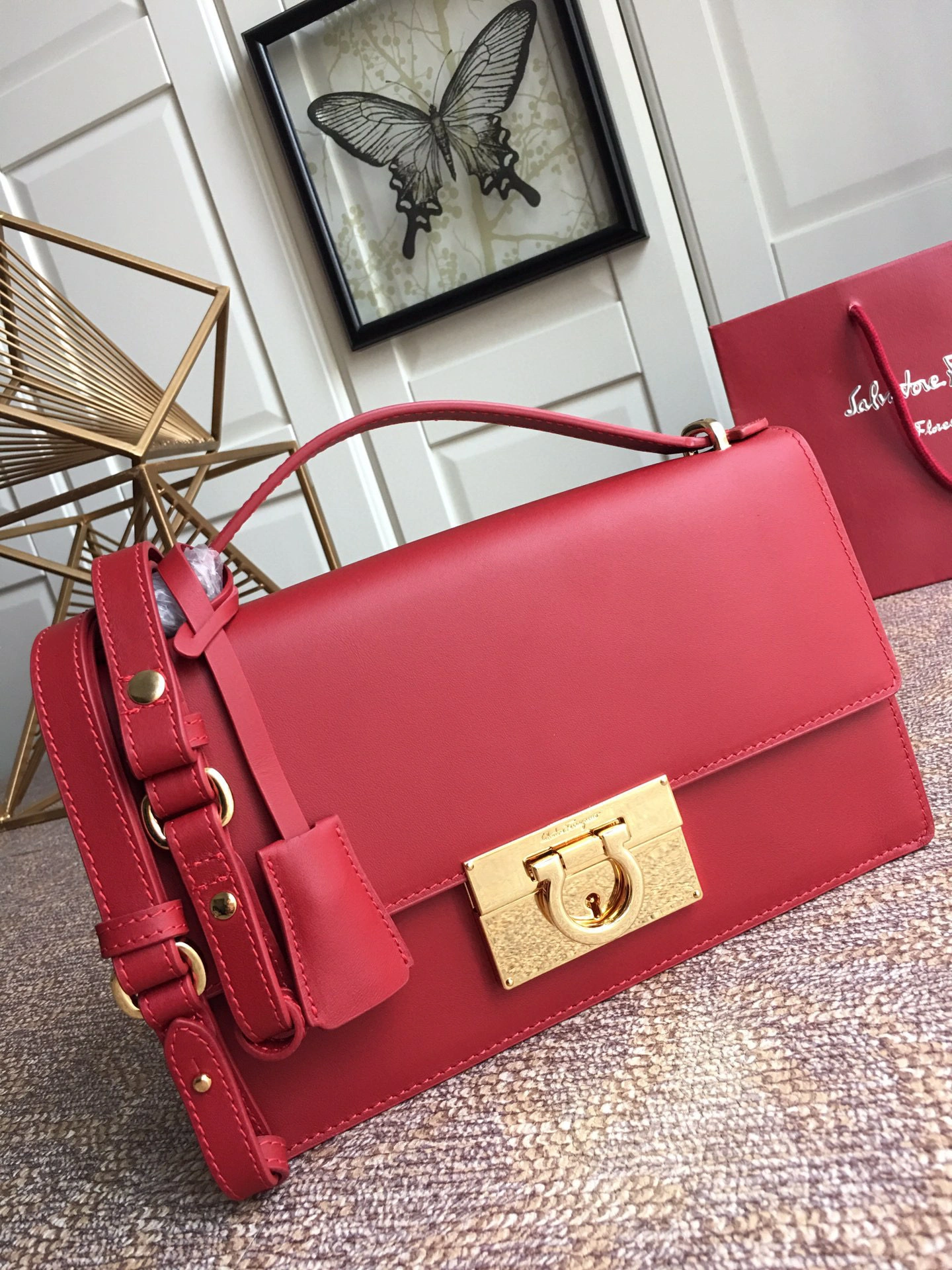 MOMO---cowhide Gancio high quality version item : 202B00K2547-3