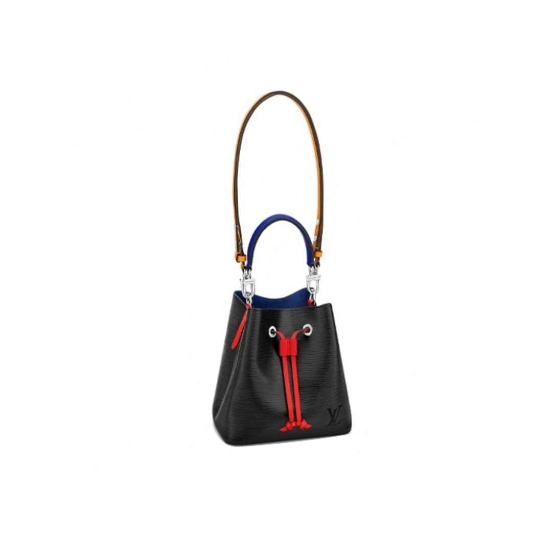 *MOMO---cowhide M53609 item : A-B181G2925