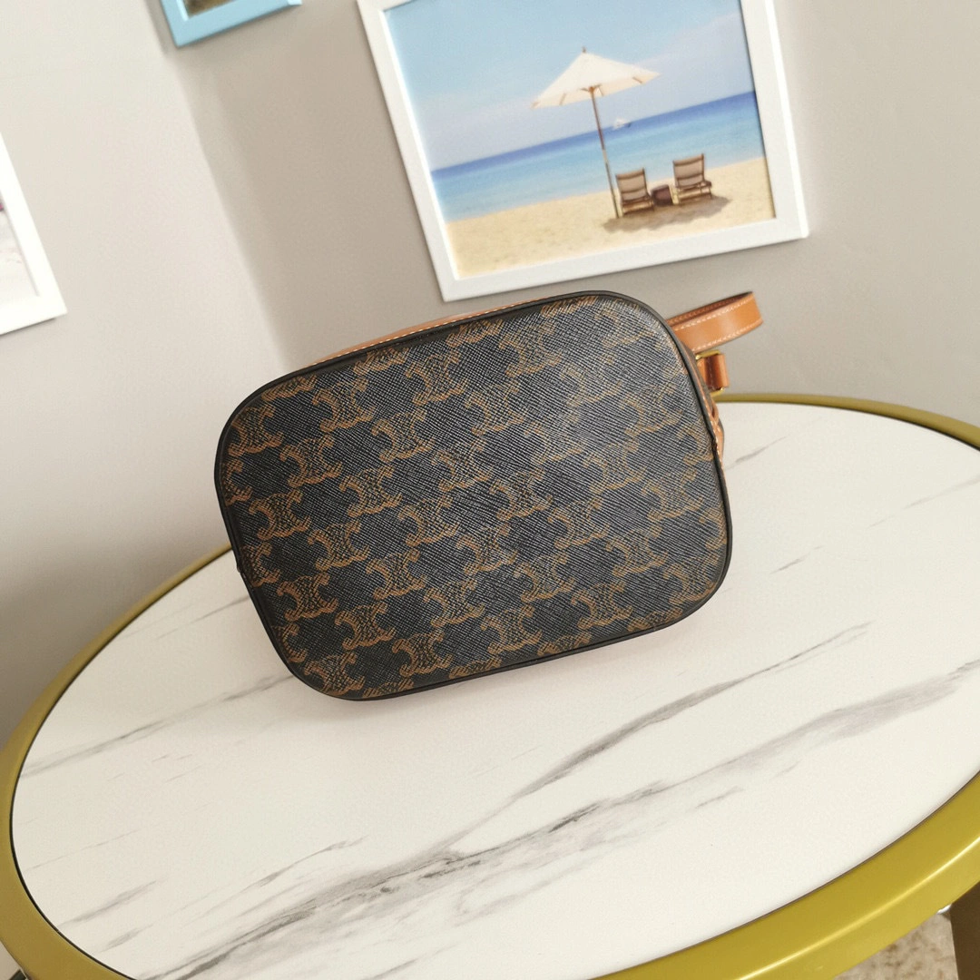 MOMO---cowhide high quality version item : 063B50K2410