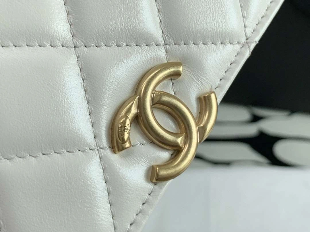 *MOMO---cowhide item : 307B00G2327