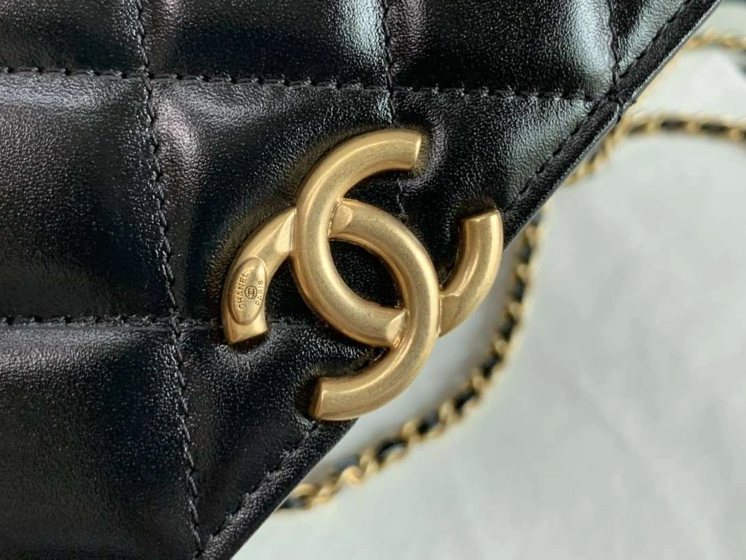 *MOMO---cowhide item : 307B00G2328