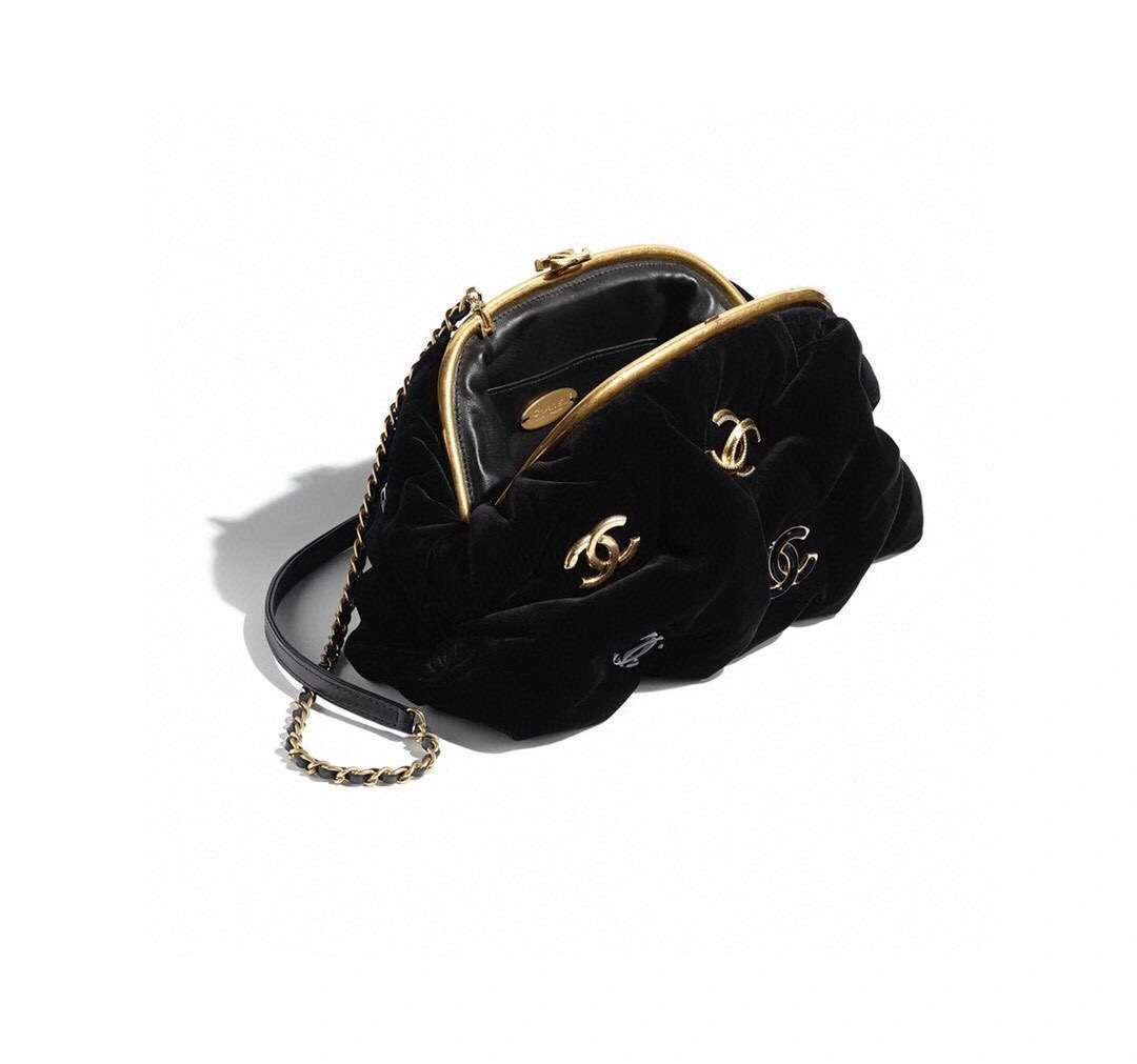 *MOMO-- cruise AS1237， item : M321B90B2728