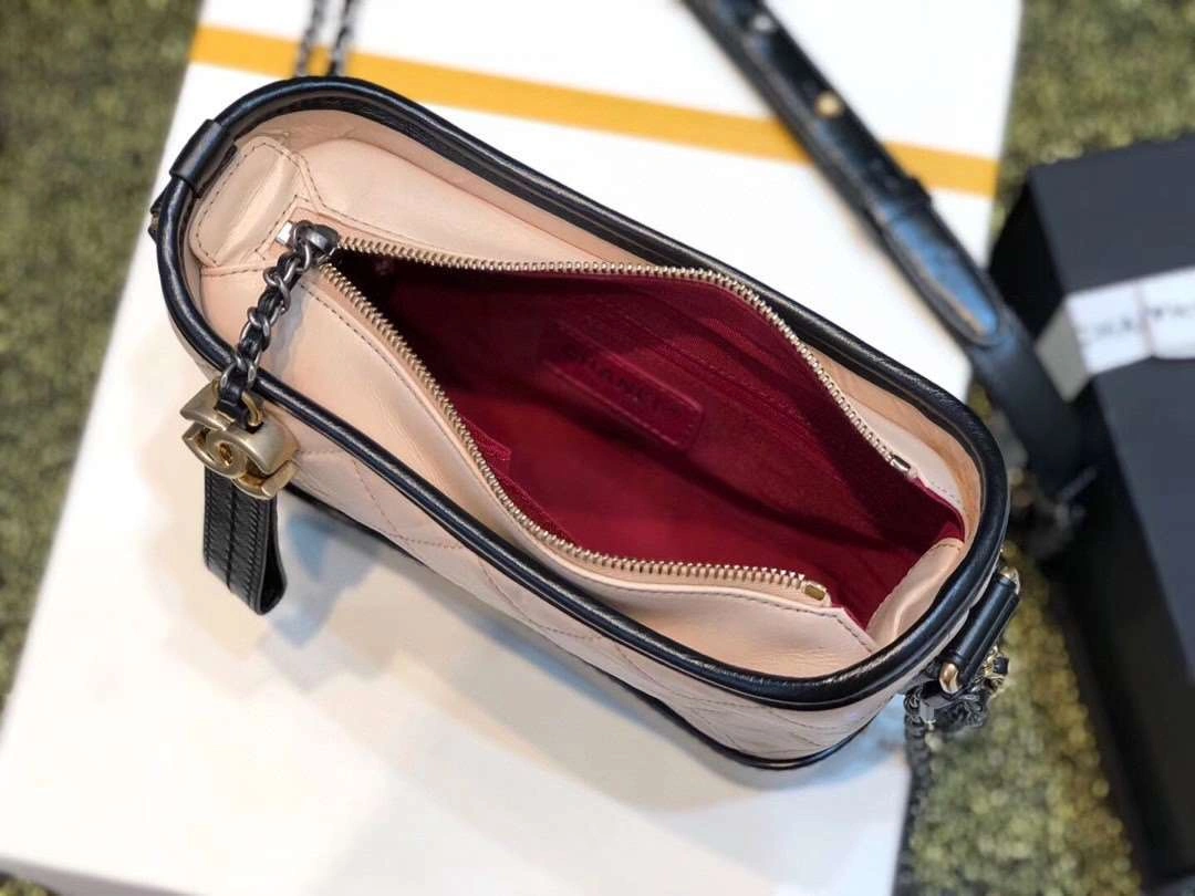 *MOMO---gabrielle hobo bag item : A-B171G2722