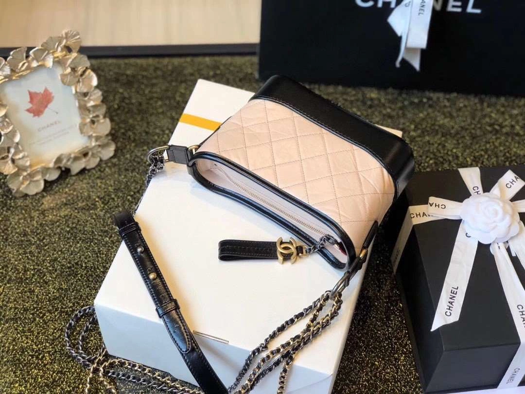 *MOMO---gabrielle hobo bag item : A-B171G2722