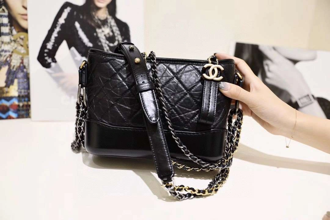 *MOMO---gabrielle hobo bag item : A-B171G2724