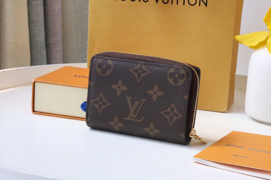 MOMO - high quality version M81461 Lou item：B-B063L0822C