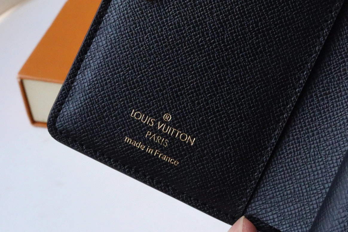 MOMO - high quality version M81461 Lou item：B-B063L0822C