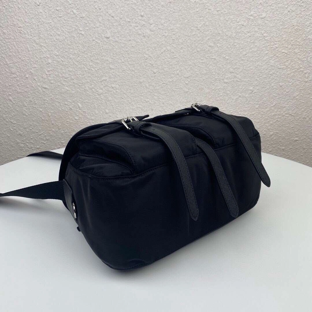 *MOMO-- item : 063B53D0308-3
