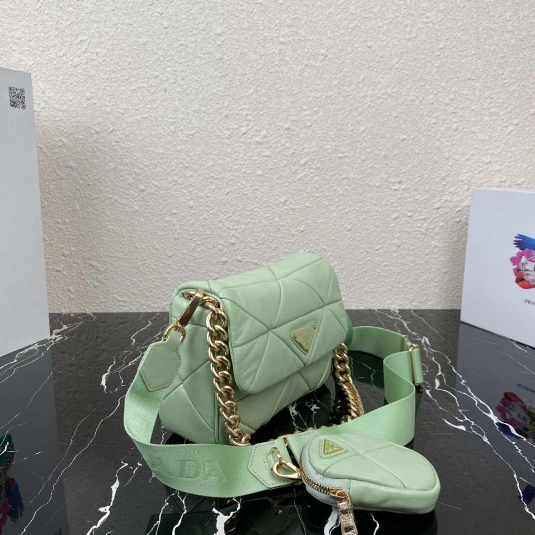 MOMO-- item : 063B82D0619-2