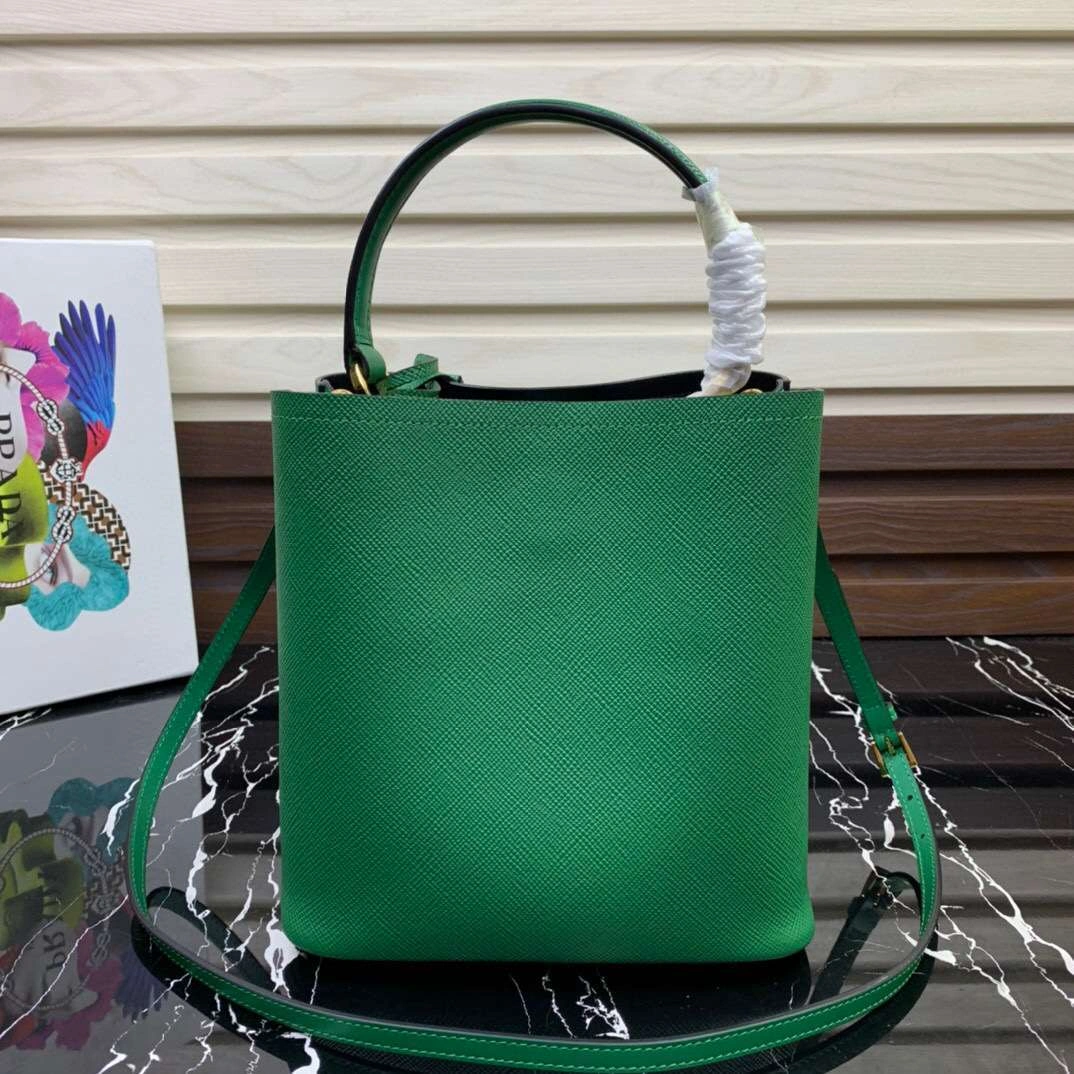 MOMO-- item : 063B88D0624-2