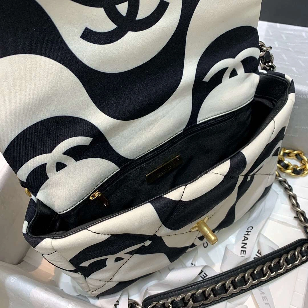 *MOMO-- item : 321B75D1503