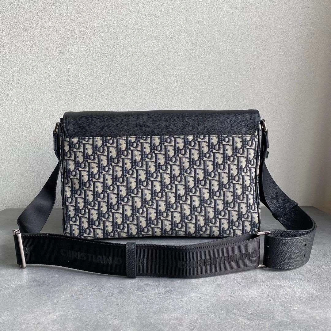 *MOMO-- item :063B75E2029