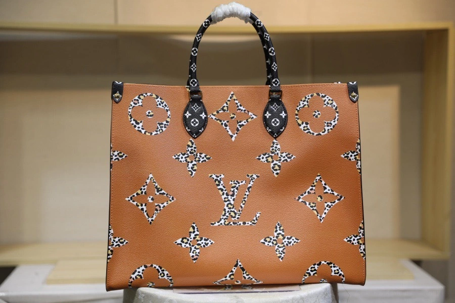 MOMO-- item :item：A-B063J9751T