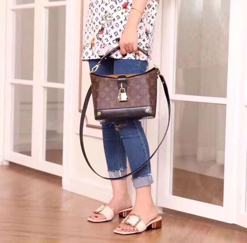 *MOMO-- item:174B00D0707