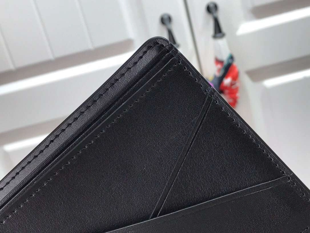 MOMO-- item:174B19D0774