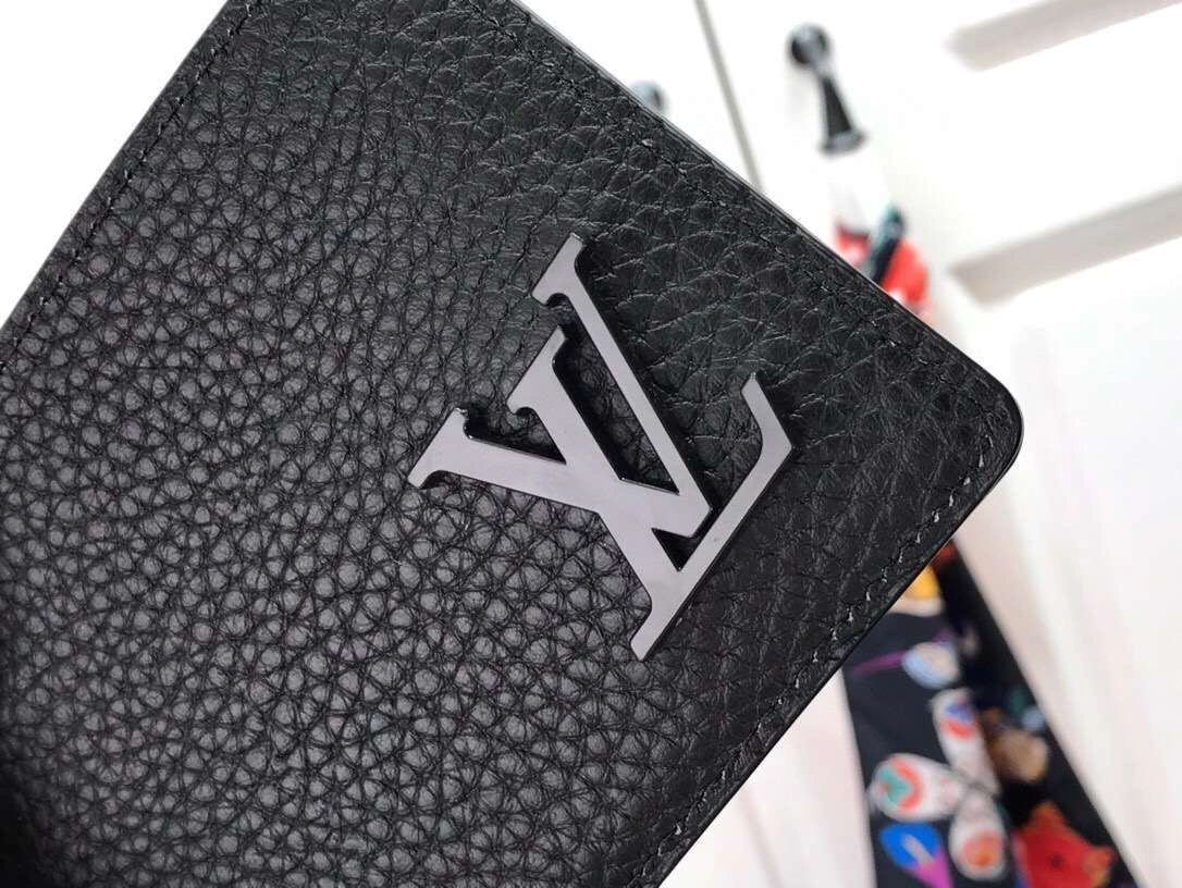 MOMO-- item:174B19D0774
