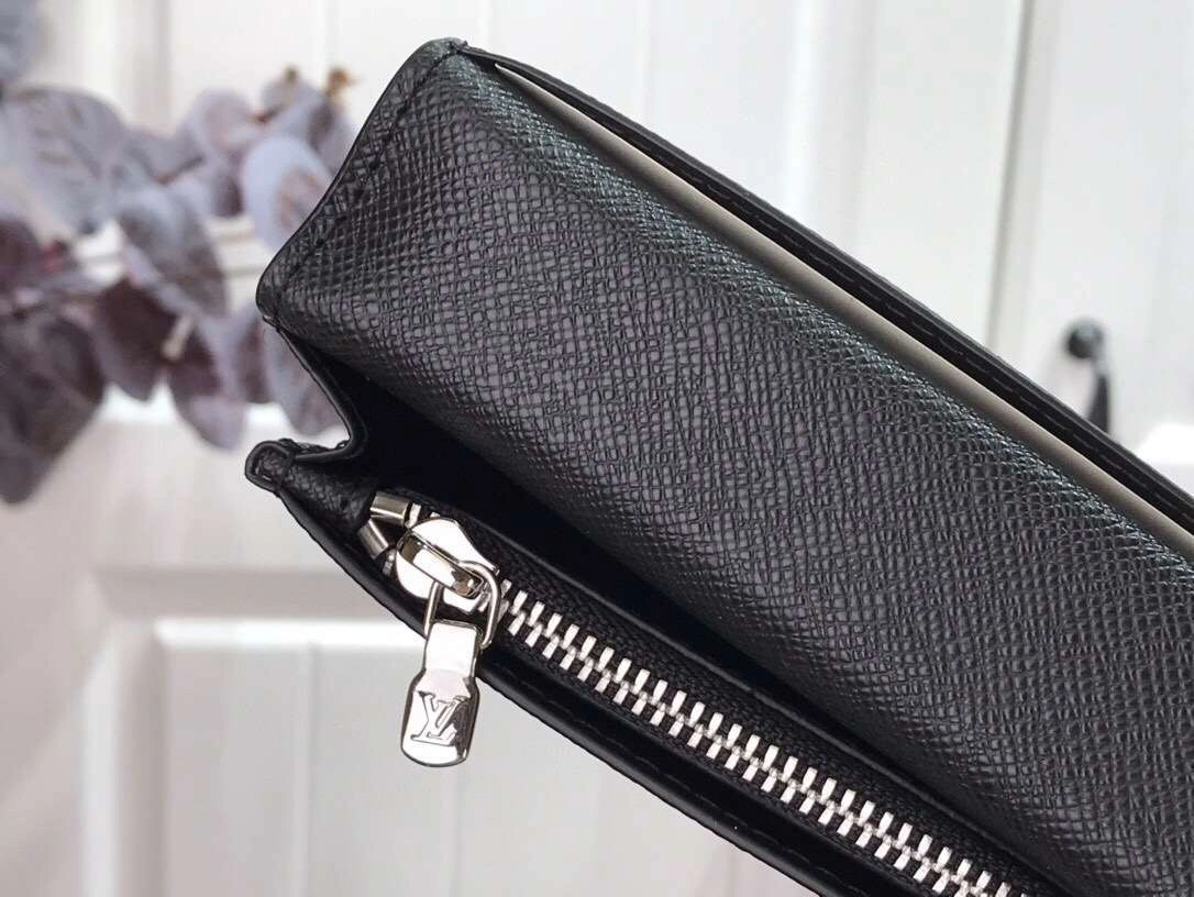 MOMO-- item:174B23D0665-2