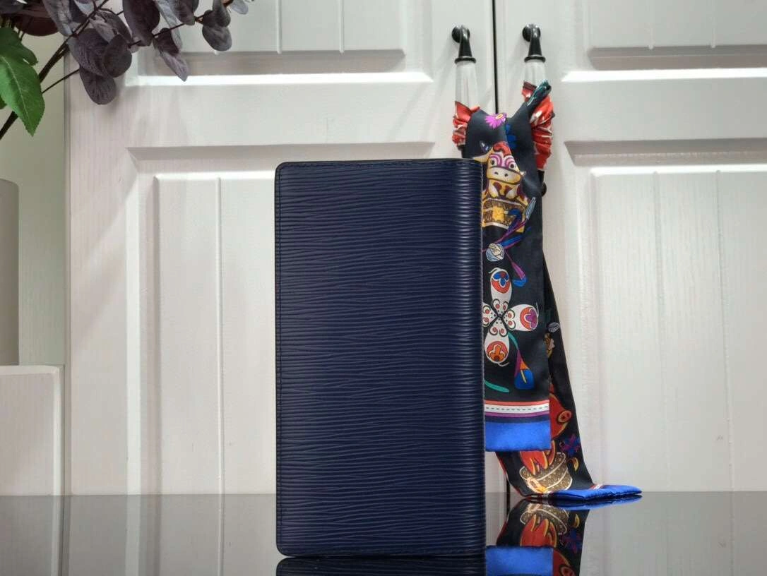 MOMO-- item:174B23D0665-2