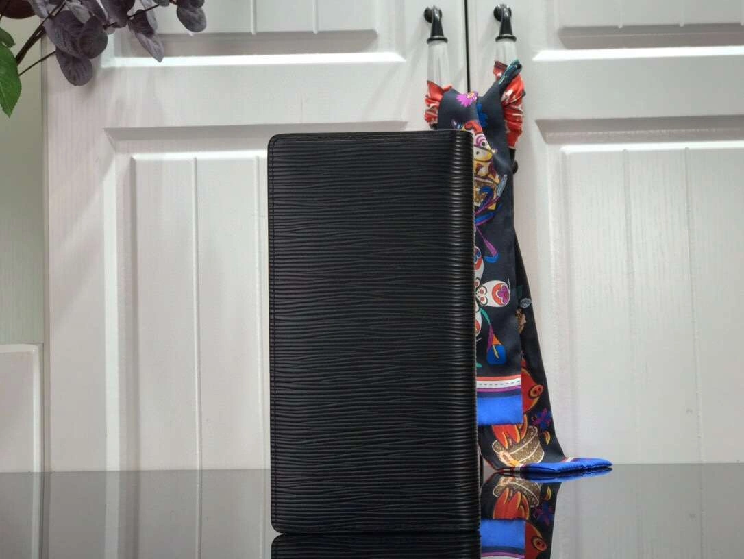 MOMO-- item:174B23D0665-2