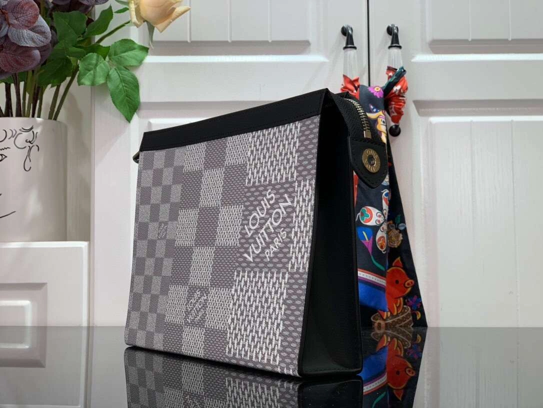 MOMO-- item:174B26D0752-2