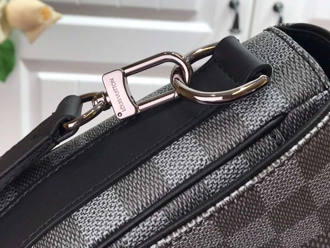 MOMO-- item:174B47D0757-3