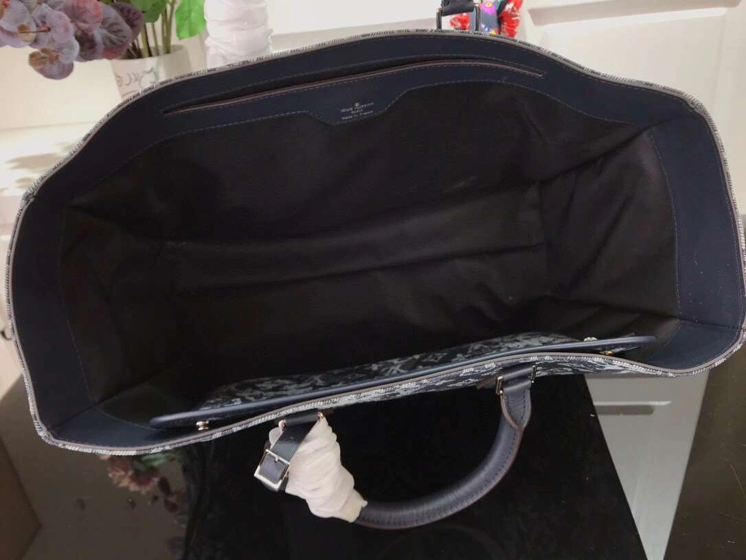*MOMO-- item:174B66D0703