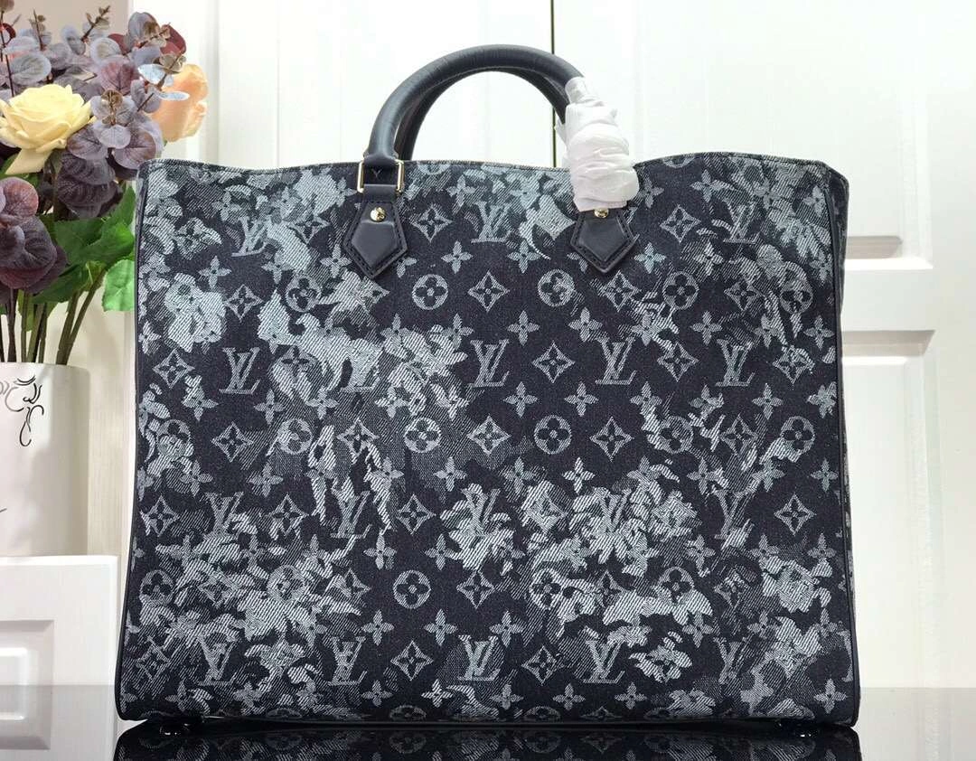 *MOMO-- item:174B66D0703