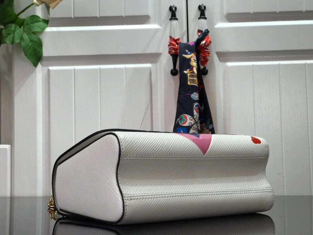 *MOMO-- item:174B75D0718