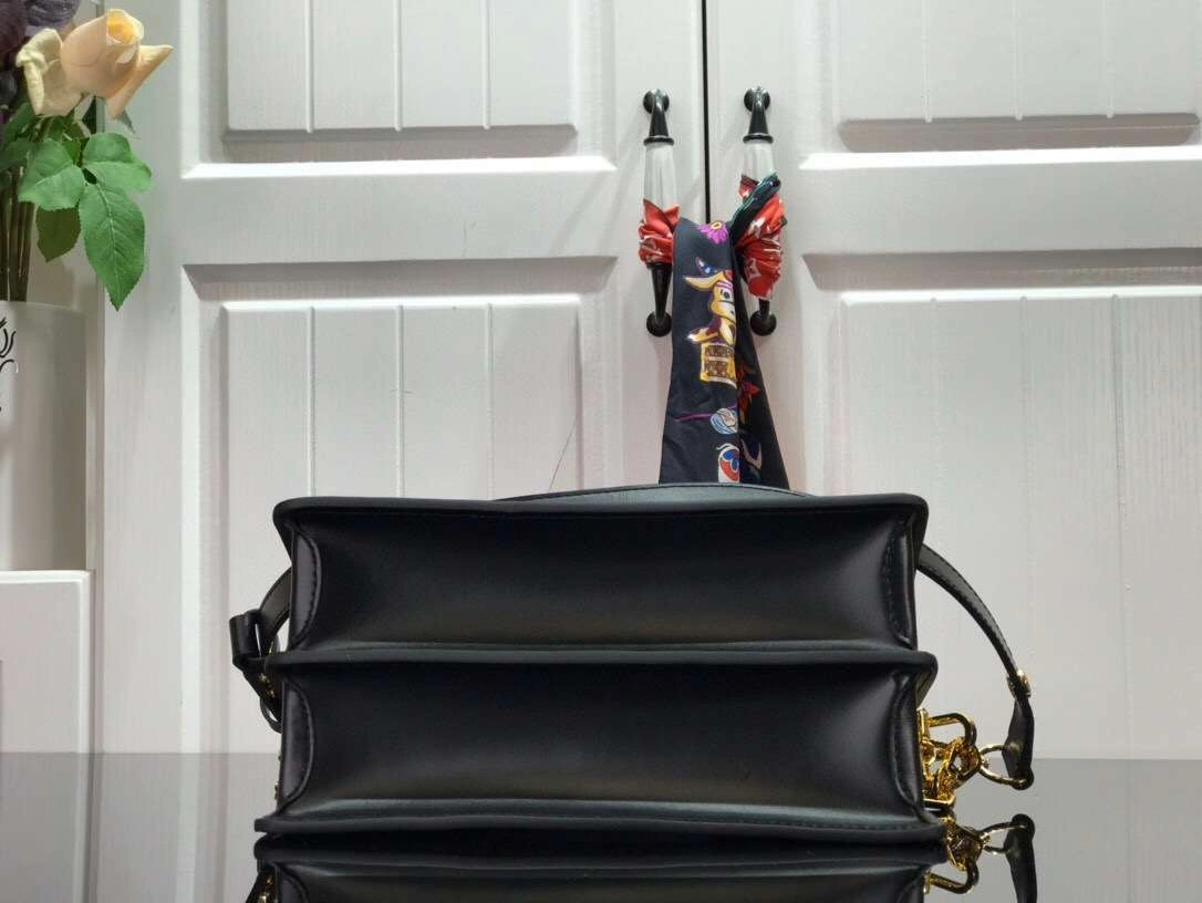 *MOMO-- item:174B80D0702