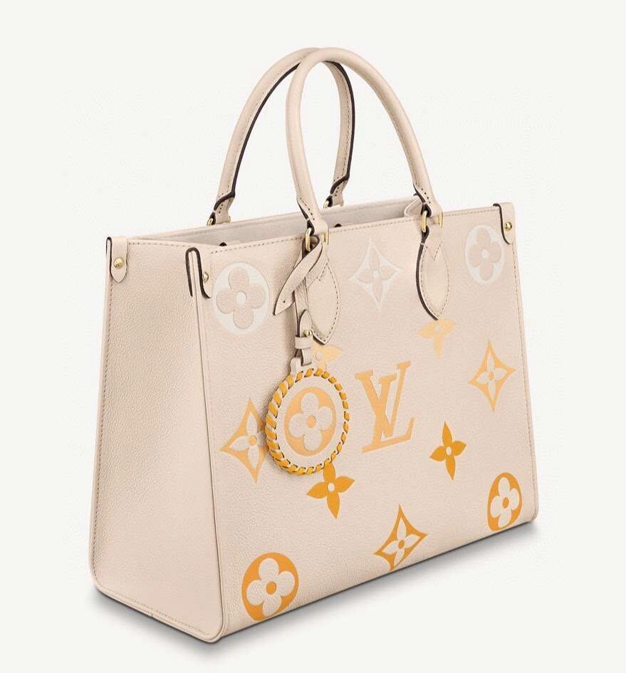 *MOMO-- item:174B93D0755-2