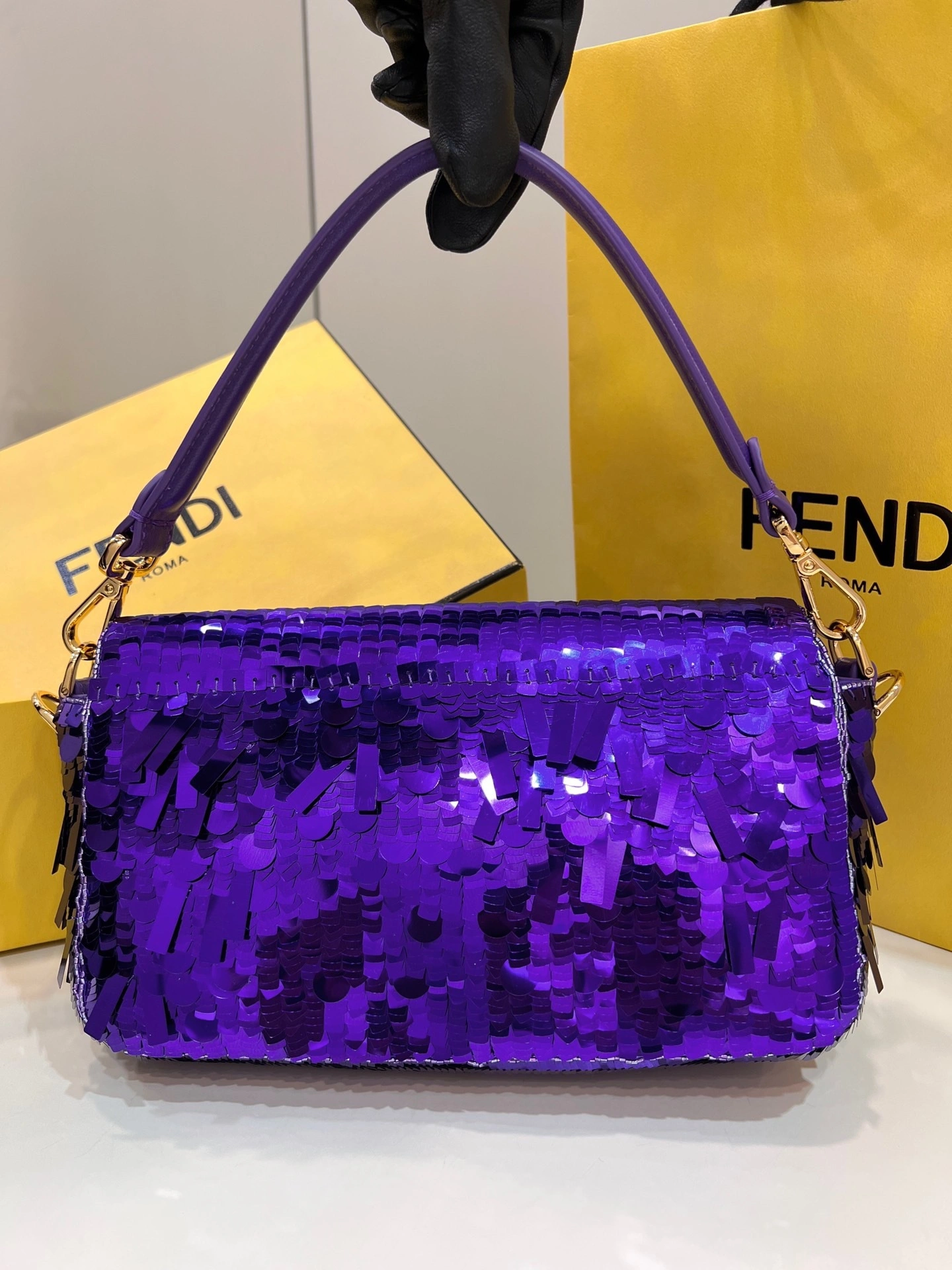 MOMO-- item：C-B479I4601-X