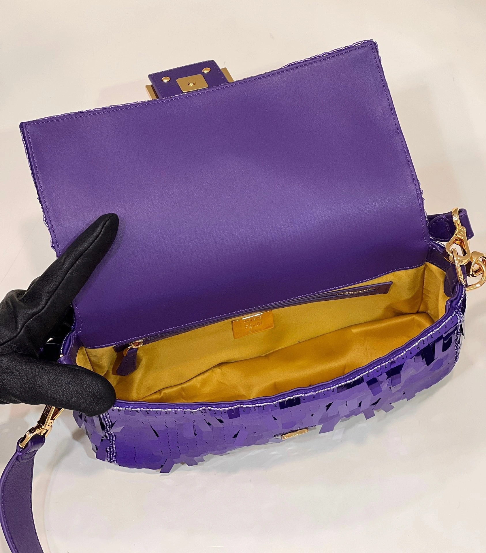 MOMO-- item：C-B479I4601-X