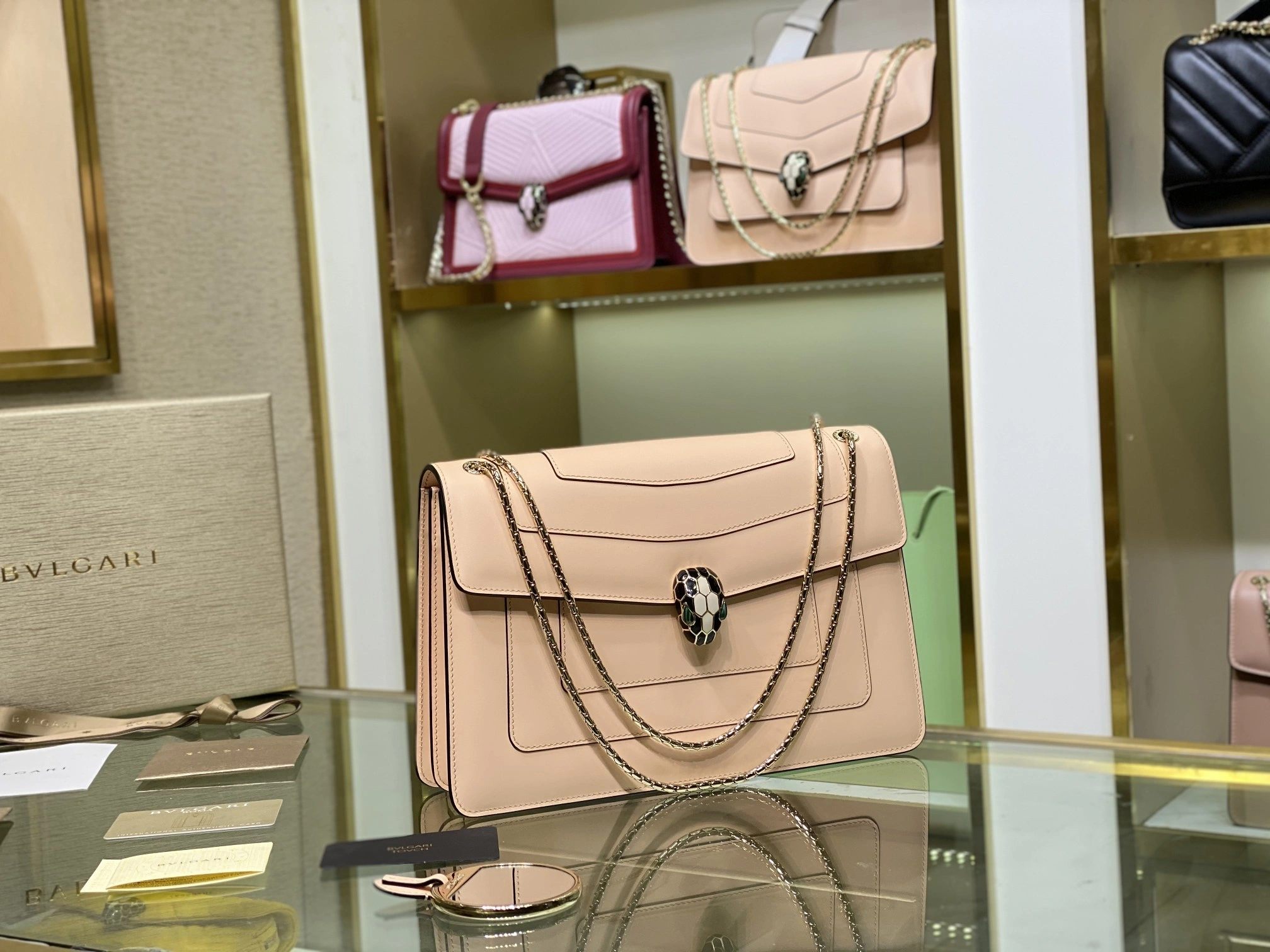 MOMO-- item:D-B063A1595