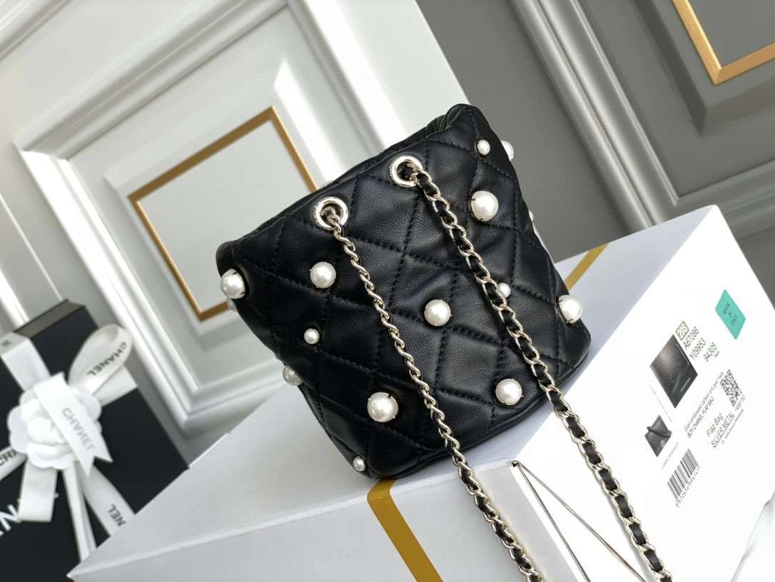 *MOMO---lambskin item : 00B88G2310